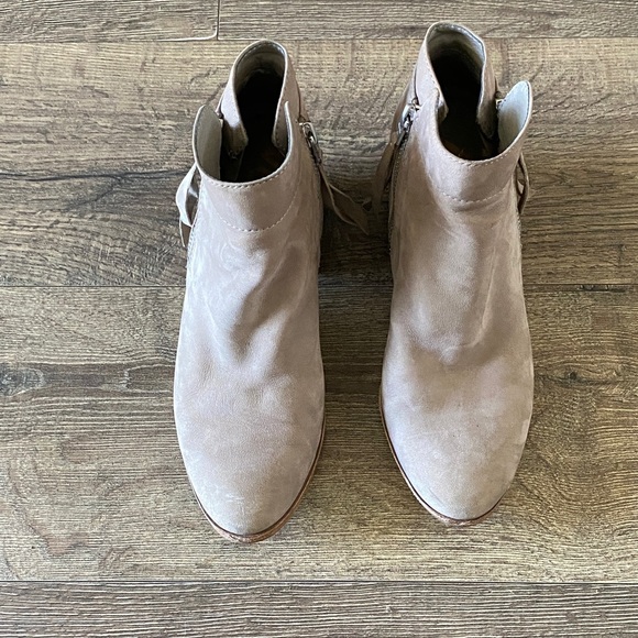 Sam Edelman Taupe Ankle Booties - Picture 1 of 2